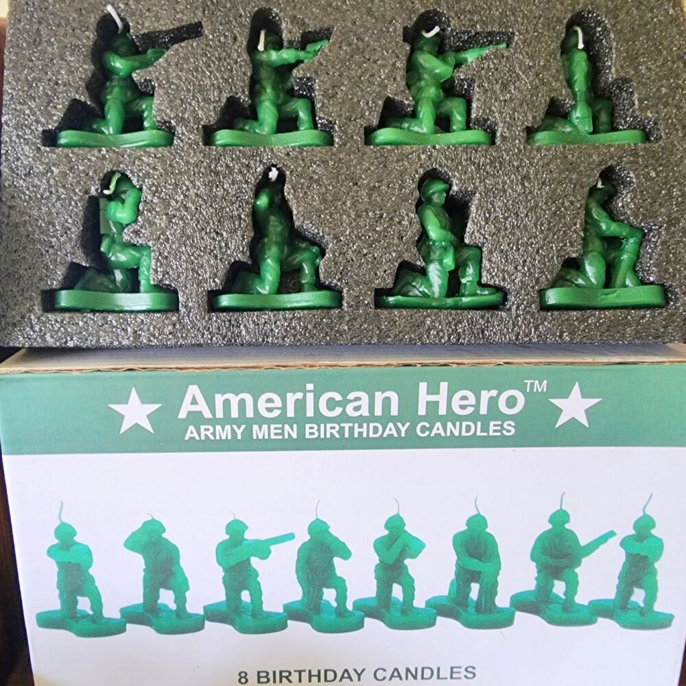 American Hero Military Green Army Men Birthday Candles, 8 Pack